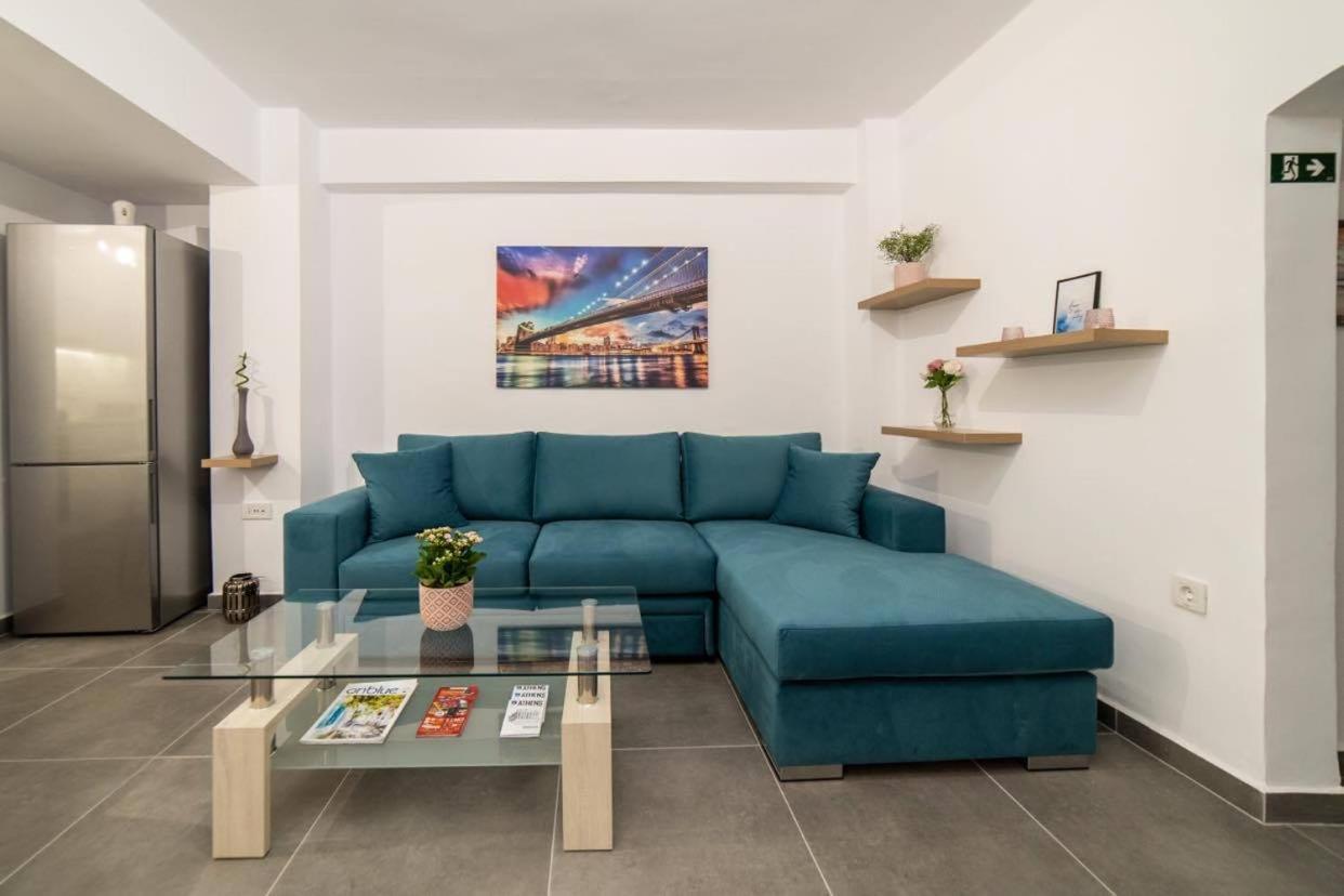 Апартаменти Brand New Aprt With Backyard In Lycabettus Hill ! Афіни Екстер'єр фото