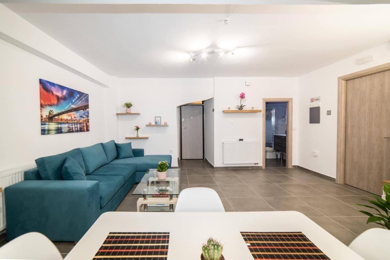 Апартаменти Brand New Aprt With Backyard In Lycabettus Hill ! Афіни Екстер'єр фото